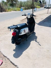 بوليسي • مكفولة • ٢٠١١