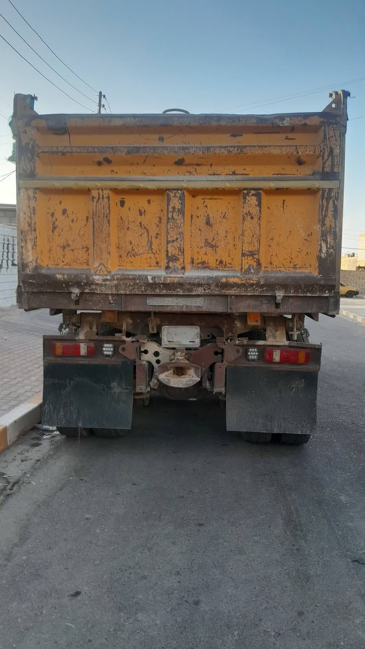 بدي البي للبيع طول 5 أمتار بدي جديد السعر ٢٧ ورق وبي مجال الاتصال ***********
