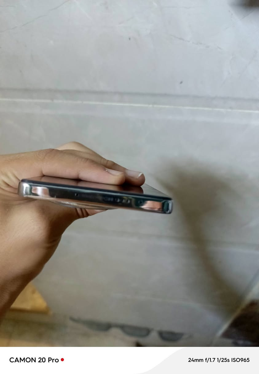 تكنو كامون ٣٠ • ذاكره ٢٥٦ رام ١٦ • بطاريه ٥٠٠٠