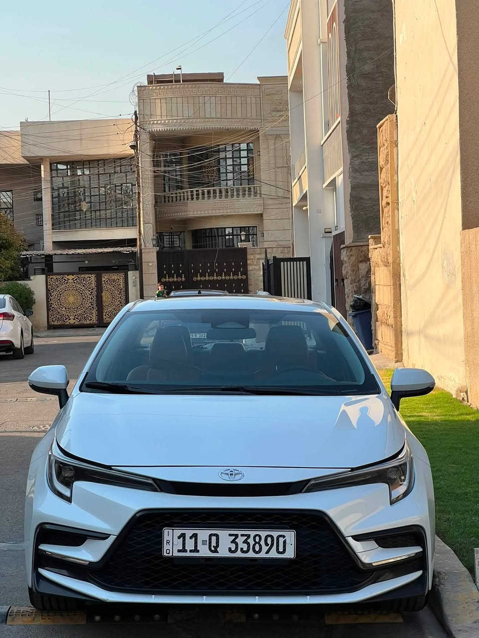 السلام عليكم
Corolla Hybrid S
كورلا هايبرد S
خليجيه الشكل الأمريكي تجميع الصين . 
موديل 24 
ماشيه 55 km
رقم بغداد ب اسمي 
فول مواصفات للاخير عدا ال 4 كاميرات 
رادارات حساسات 
بصمه فتحه 
كشنات كهرباء 
السعر / 155$ ورقه 
المكان : بغداد العامريه قرب خدمي المطار 
للاستفسار ؛ ***********

