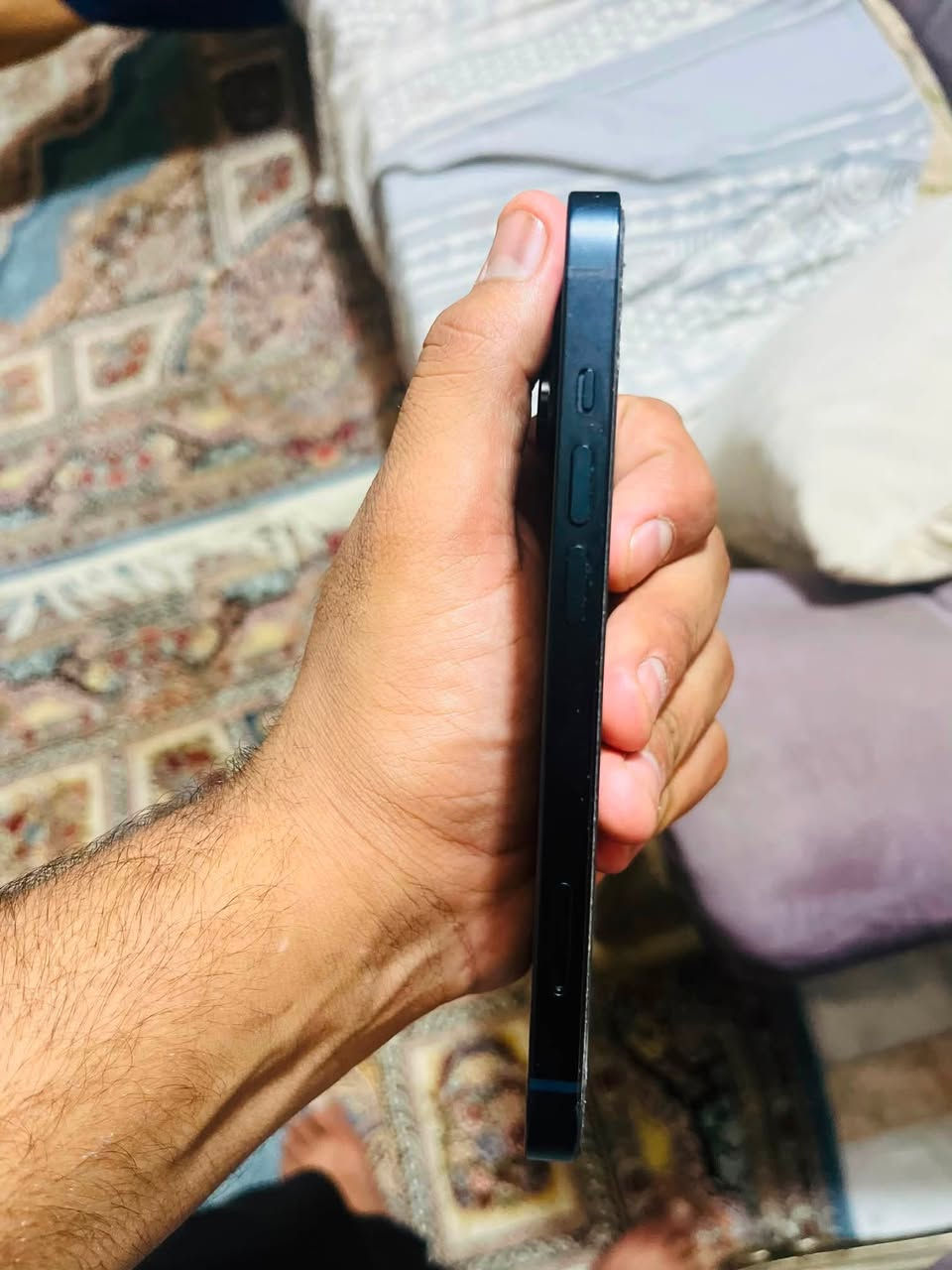 سلام عليكم جهاز لبيع 14عادي 
جهاز وتر جهاز ما داخل أي صيانه 
جهاز ذاكره 128
بطاريه 84
شرق اوسط 
جهاز ما عايز اي شي لون اسود 
سعر525 مجال حك جيه 
رقمي ***********متواجد واتساب وخط فقط 
عنواني نجف شارع مطار جديد
