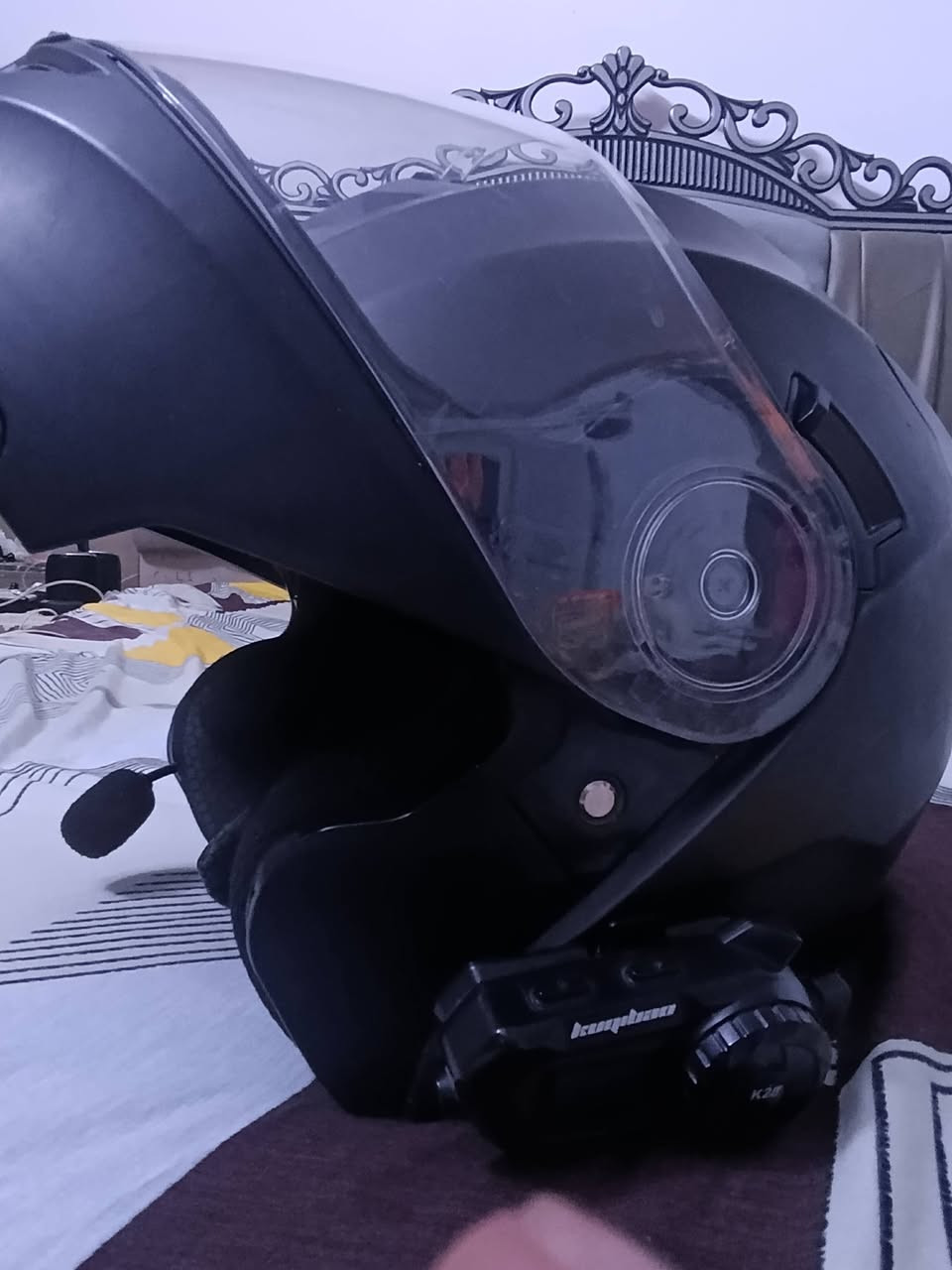 سلام عليكم شباب خوذه للبيع نوعيه جدا جيدة والخوذه اخت جديدة فج قلاب ونضاره شمسيه وياه جهاز بلوتوث سماعات ومايك كامله مال شغل شباب الخوذه ماخذه ٥٠ وال جهاز ٣٥
اني ابيع كامله سعر 45
هذا رقمي واتس اب بي ***********
سلام عليكم شباب خوذه للبيع نوعيه جدا جيدة والخوذه اخت جديدة فج قلاب ونضاره شمسيه وياه جهاز بلوتوث سماعات ومايك كامله مال شغل شباب الخوذه ماخذه ٥٠ وال جهاز ٣٥
سعر كامله 45
