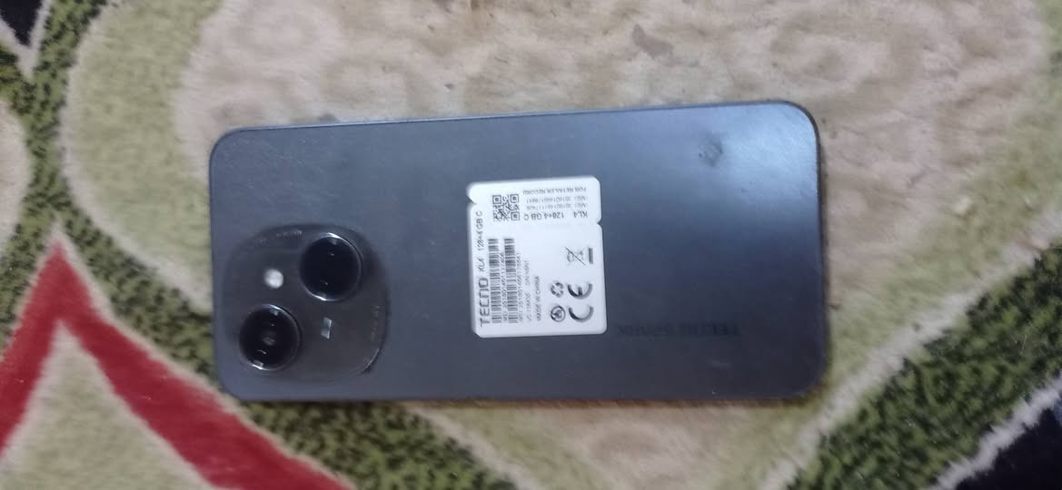 سلام عليكم  مبايل البيع سعر 400 مراسله عله واساب هاذ رقم *********** مكان نجف الشرف طريق كوفه عباسيه حريه
