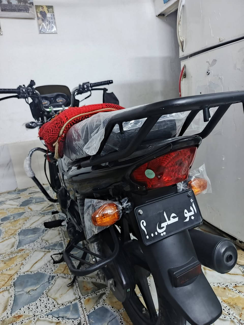 سلام عليكم دراجة هيرو كفاله عامه انضف من صور مكينة ناعمة مامفتوحة شلعة ومعدل مال جناي نضيفة كلش ربع ماذب عليها سعرها 2200 وبيه مجال  مكاني كوت متواجد خاص او على رقم ***********
