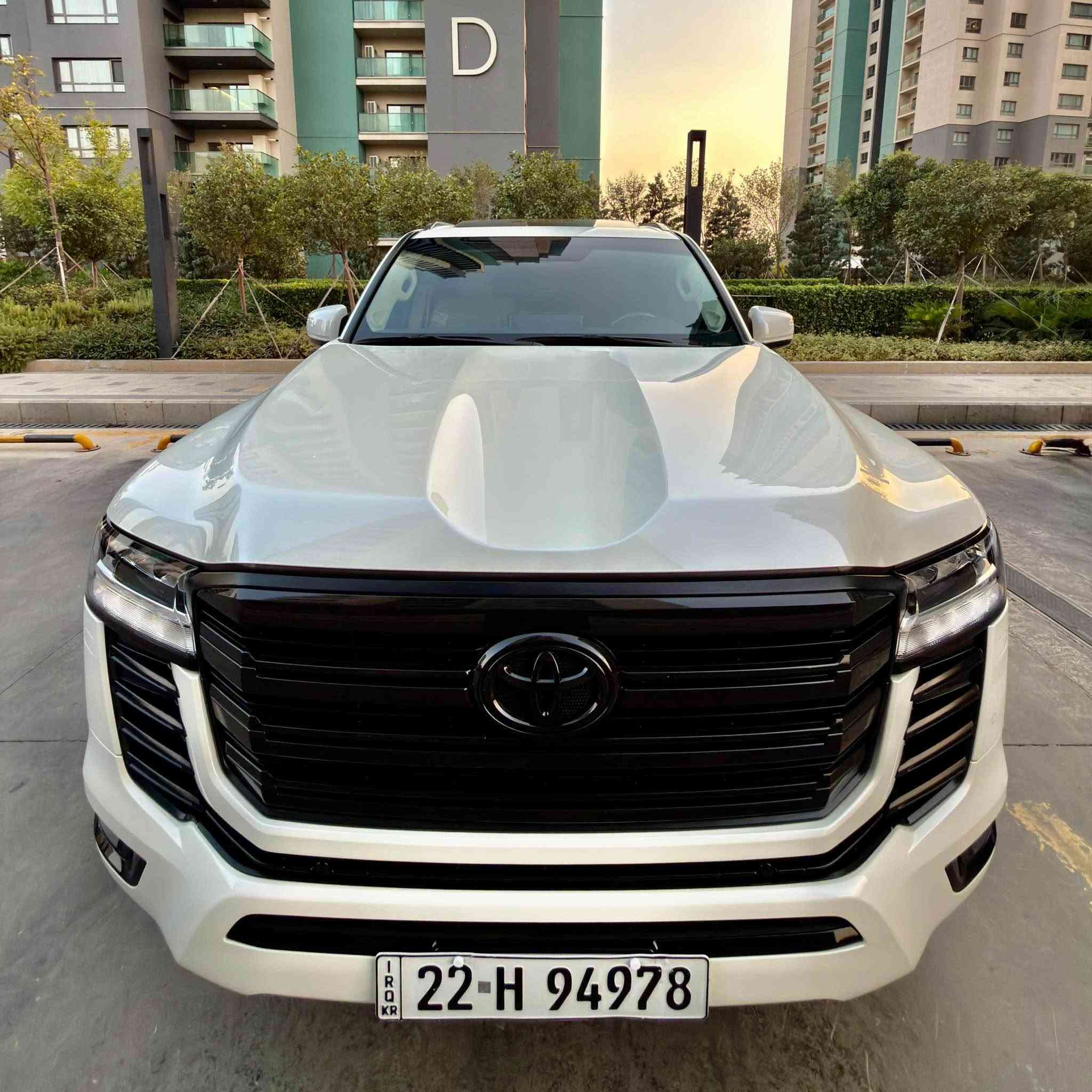 Land cruiser 2024  GXR Twen turbo (Black)
وكالة تويوتا عيراق ‏‎ضمان شركة SAS
🔻ارخص سعر بكل العراق
39 ألف ماشي📦
‏‎سنة الصنع: 2024 بلاک إیدیشن
‏‎ضمان شركة SAS
كل غراض بلادي موجود
ماشييه  39  الف  كم 
‏‎المواصفات :
-كاميرا
- محرك 6 سلندر (توین توربوو)
‏‎- فتحة سقف ( سلايد ) 
-٣ شاشات 
- شاشات ترفيه خلفية
‏‎- مقاعد جلد 
‏‎- مقاعد كهربائية 
- مقاعد امامية تبريد 
- ⁠تبريد وتدفئة امامي خلفي 
‏‎- بصمة الابواب 
‏‎- صندوق كهربائي
‏‎- مصابيح LED و زينون
-7 راكب 
-شحن واير ليس 
-حساس امامي خلفي 
‏‎- حجم العجلات 20 inch 
مكفول كفاله عام كلشي مابيها بل باكيت

مكفولة كفالة عامة من الدعامية إلى الدعامية
‏‎ بدون صبخ .بدون بارد  ،بدون رصعات ،بدون حتى شخط
‏‎دعاميات هم بدون صبغ ،رمل مابي ،لحية بدون صبخ ..بقية كلها بشرط

محرك كير بشرط مامفتوح
‏‎سيارة حيل نظيفة كلشي عل بلاد لوك
‏‎سنوية زنكة كلشي جديد مدفوع لـ2031
‏‎باسمي السنوية بشرط تحويل و خرامة 
‏‎سيارة مابيـها دينار مصرف كامل من كل نواحي
رقم أربيل شيمالي 

نفسي يوم /تحويل و وكالة حاظر 
مكانك /داخل سليماني

- ⁠***********📞
السعر 685  $ السليمانية, العراق
