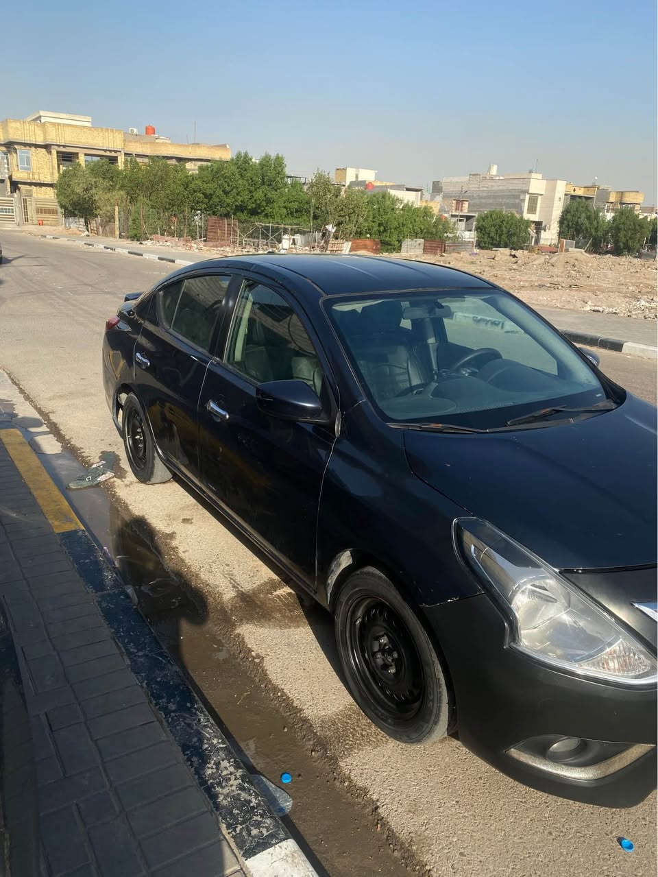 نيسان فيرسا ١٥وارد امريكي حادث مرفق بل منشور 
السياره كير مكينه تبريد جاهزه حداده ٧٠٪؜بيه ملاحضات بسيطه للبيع او مراوس مكاني بصره حي الشرطه السعر ٦٧
رقم الهاتف *********** البصرة, العراق
