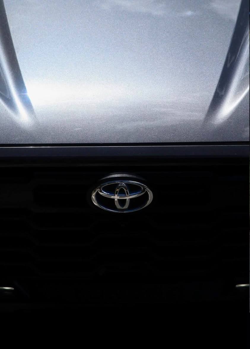 Toyota Tundra 2024 limited crewmax
باب قصير بدي طويل 
6سلندر 2توربو مواصفاتها معروفة 
ضررها طعجتين بالبنيد فقط وموجودة صور الحادث ويا الصور 
مرقم شهداء اسوي وكالة عامة بعد اقل من سنة تتحول للاستفسار 
***********
***********
