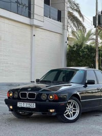 بي إم ٥٢٥ • ١٩٩٢ • رقم بغداد