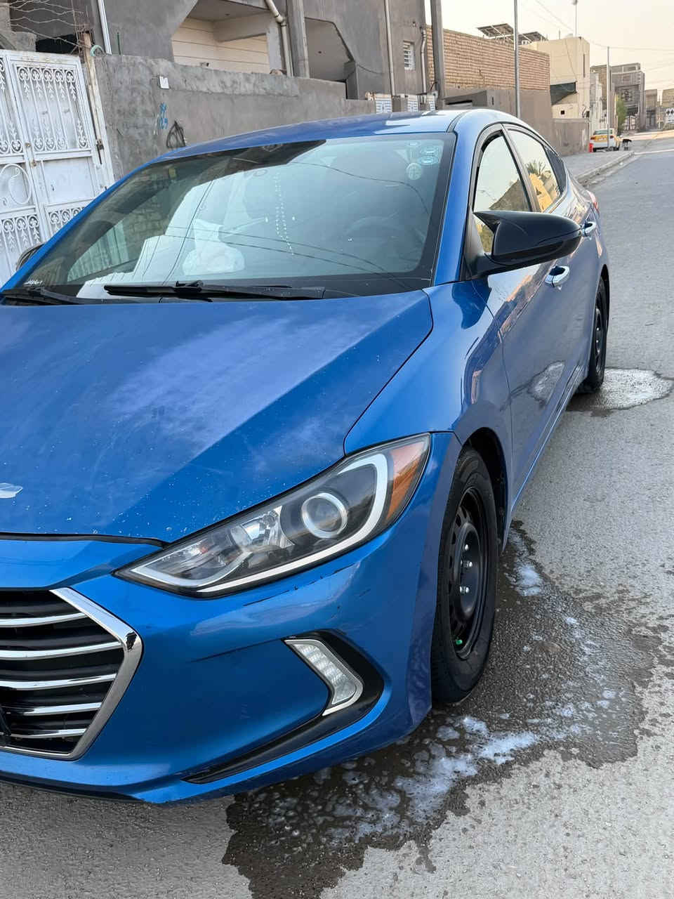 سلام عليكم انترا موديل17 امريكي بيه يم قبق البانزين ما واصله للحوض وبيه جاملغ مبدل وبنيد معدل نفسه بس كفاله  لا شاصي ولا لغود كير ايتي المرغوب  مكينه بشرط سياره يرادله شوي تعديلات  رقم اربيل تريد وكاله تريد تحويل بنفس اليوم وخادم مكان ديوانيه المركز رقم*********** سعر 105 وبيه مجال وصور كدامك وذكرت كلشي وتنويه اكو ضربه بسيطه بينه بل صور بل باب ما معدله نفسه بسيطه ڪلش
