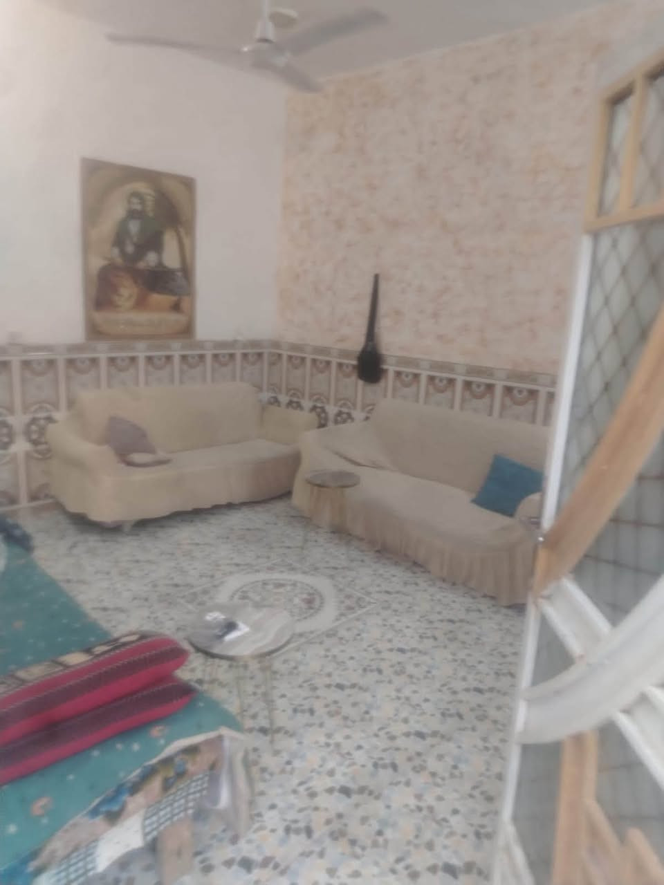 ١٠٠م • غرفة وصالة • طريق ابو الجاسم