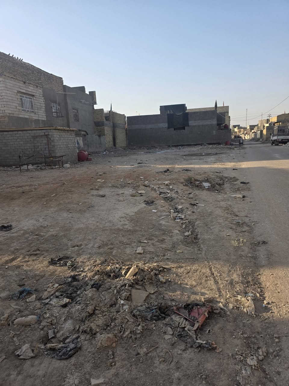 قطعه طابو زراعي سند 25تحويل مباشر المساحة 155العنوان بابل الحمزه الغربي حي الزهراء خلف بهاء النجار خدمات متكامله الإتصال على الرقم ***********
