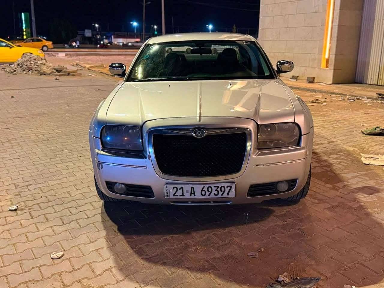 السلام عليكم
اوباما موديل 2008
محرك 3500
رقم سليمانيه تحويل مباشر 
تبريد ثلج
كير و محرك كفاله
صبغ حزام اثر جراد 
شواصي كلها كفاله
السياره جاهزه بدون اي نقص
العنوان واسط مركز المدينة 
للاستفسار الاتصال على الرقم 
***********
