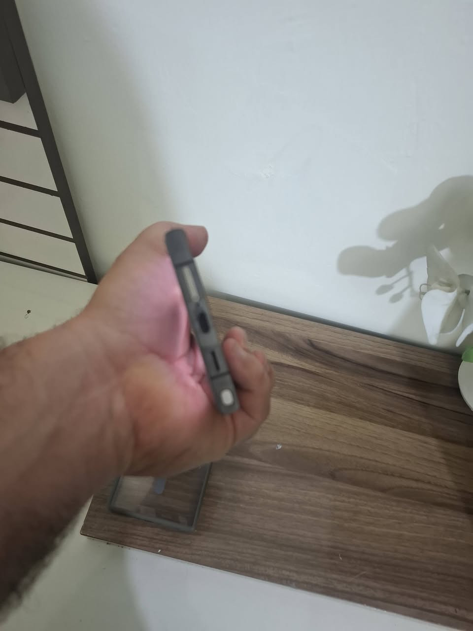 S24 ultra 
256/12
عربي
 شرق اوسط 
دبل خط 
بدون ملحقات فقط تلفون وحافظه 
تلفون نظيف كلش شاصيه 
ضهر مبدل 
وبيه غواش بل كامره من تزومx3 يروح 
الباقي كله كفاله وشرط الفحص والضمان
السعر ٧٧٥ الف وبي مجال قليل 
بغداد الكرخ 
***********
متوفر توصيل
