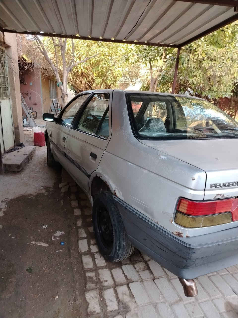 سلام عليكم
بيجو روى للبيع
نقص تبريد فقط الباقي جاحز
سنويه ما نافذه
السعر ٢٥
العنوان بابل المسيب
رقم الهاتف ***********
