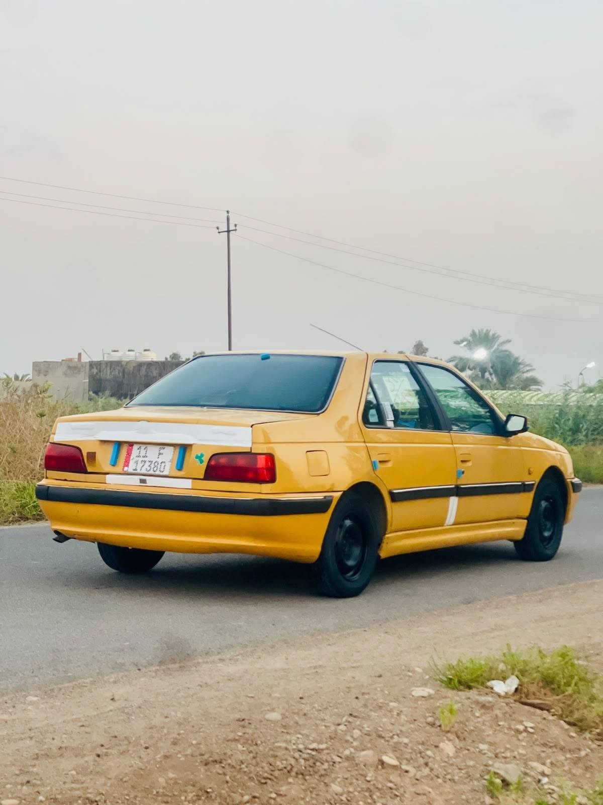تم تنزيل السعر
بيجو بارص ٢٠١٥ 

رقم بغداد انكليزي  تحويل ثاني يوم مصفره 

محرك وكير خير من الله
تبريد ثلج
تخم تاير غرفه ودواخل كلش حلوة 
سيارة ابلاديه وخير من الله كل نقص مابيها 

المكان بغداد 

السعر 32 وبيها مجال للشراي

موجود خاص 
*********** اتصال
