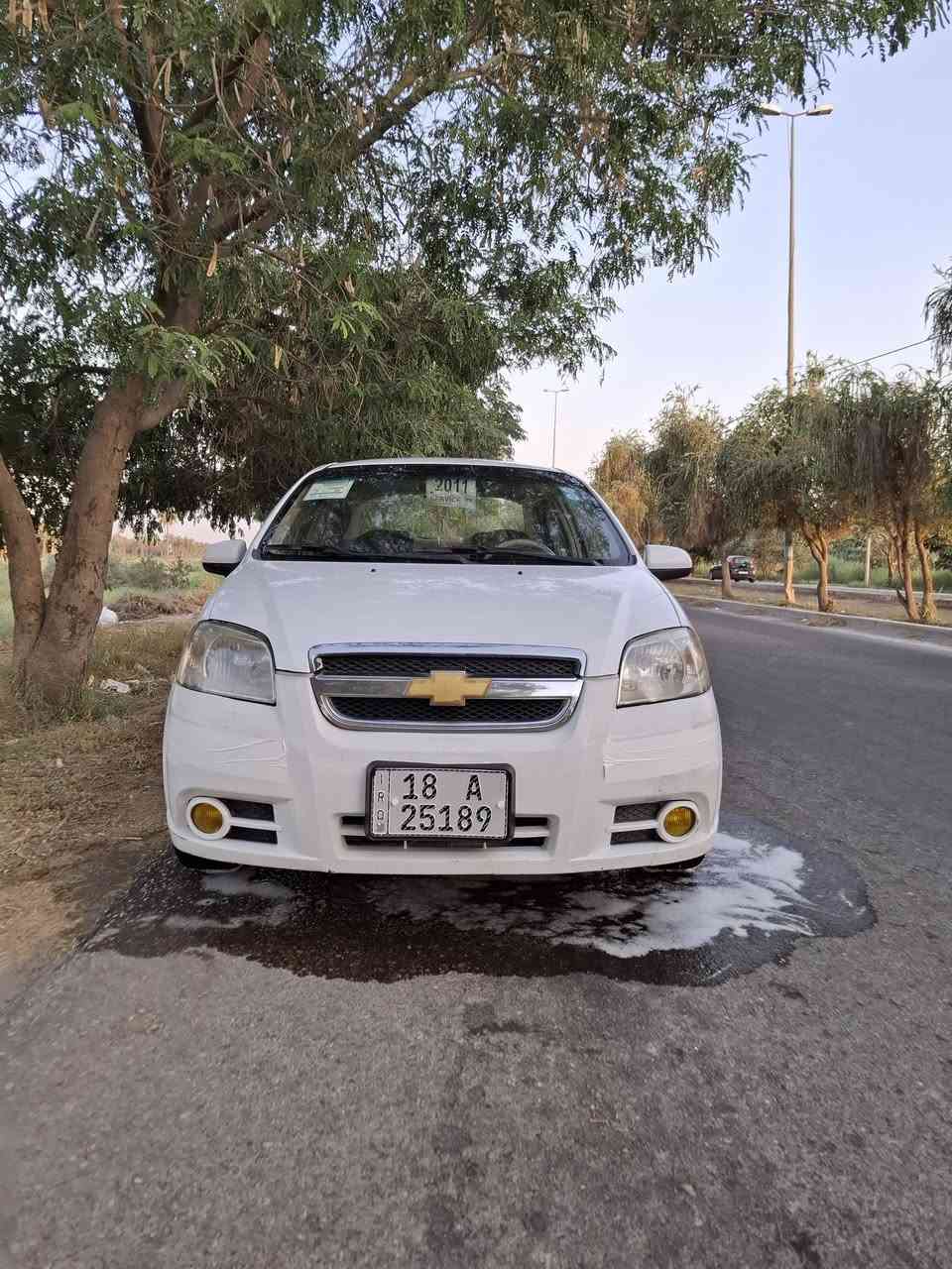 سلام عليكم افيو موديل 11 للبيع سياره كفاله عامه من كلشي محرك كير حداديه تبريد كفاله 
كهربأيات كله شغاله بيه بارد شي قليل بل جملغ ليم جهت سايق سعر 75 بيه مجال مكاني ورديه حي جزأر رقمي ***********
