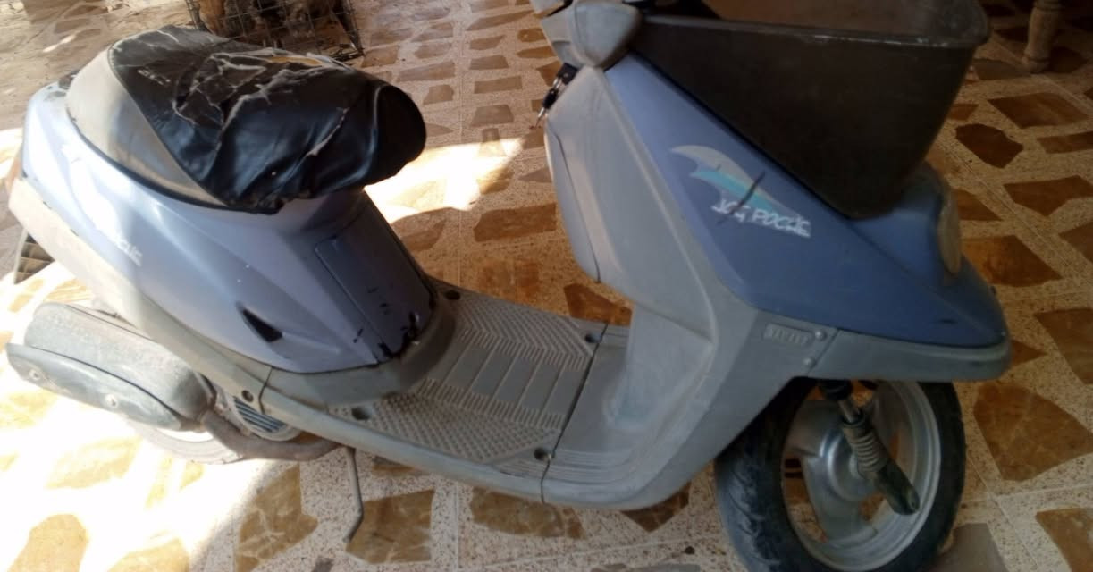 سسلام عليكم دراجه ياماها للبيع نضيفه ماعيزها كلشي شاصي نضيف والمحرك اسبانه ماحطوط علي السعر 300المكان بيجي الرقم للستفسار ***********
