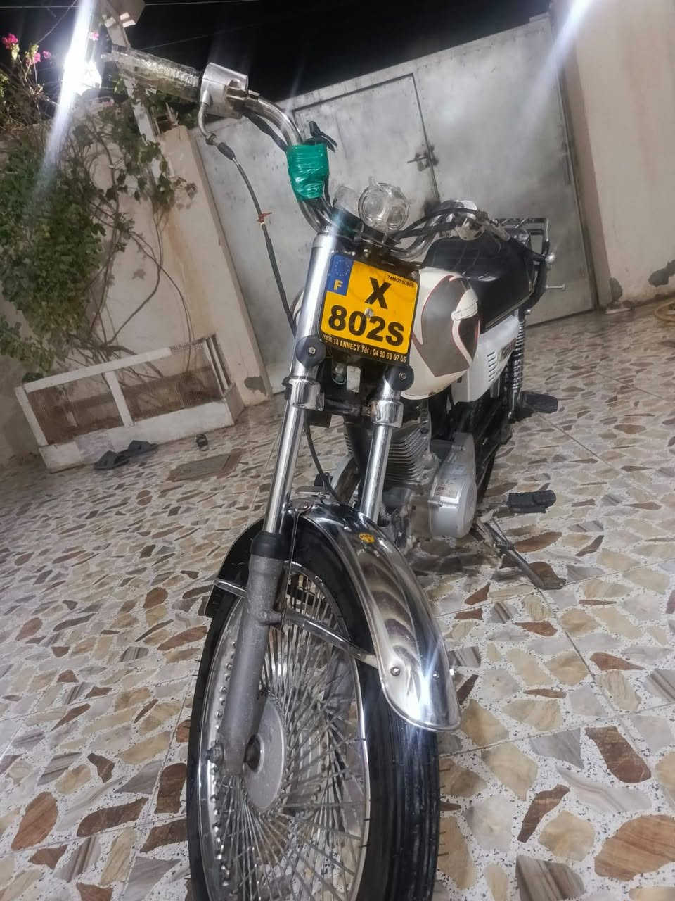 سلام عليكم تايكر موديل 2021 طالعه ب2023 نضيفه ما عوزه أي شي ضفيره كامله كشن جديد دبلات جدد سله جديده لا تبخر لا تنلضخ ما اعيزه أي شي تجي وشوف بعينك اوراق كامله قضاء الخضر *********** سعر 400🔐
