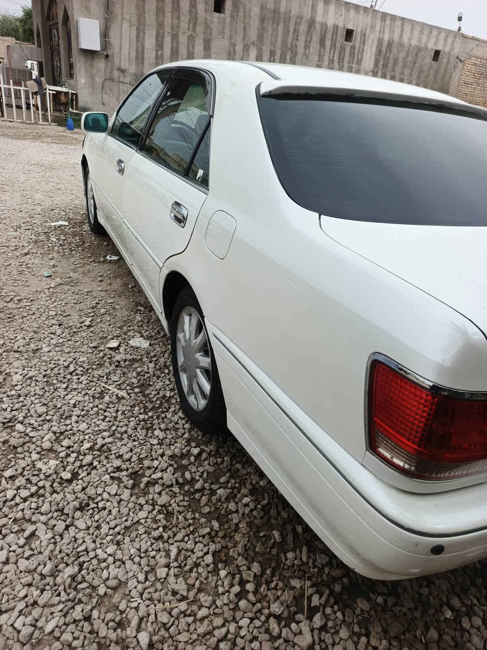 ملكه • ٢٠٠٢ • مكينة وكير جديد