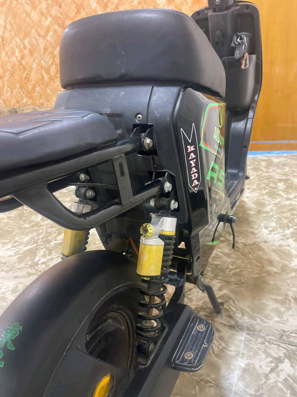 R9 • بدون بطاريات • ابي الخصيب باب ميدان