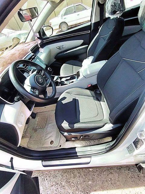 هيونداي توسان 2023 – للبيع 🚗
المواصفات العامة:  

​الموديل: 2023  خليجي

​الحالة: مكفولة كفالة عامة من أي ضرر، صبغ، أو تعديل (شرط الفحص)  

​المحرك: [2000 دوش المرغوب]  

​المواصفات: [شاشة كبيرة، كاميرا، بصمة، كشنات قماش/ تشغيل عن بعد / مرايات شفط مع البصمه، هند بريك بصمة، رادار امامي،تحديد مسار، تبريد قطعتين، مانع الاصطدام، شاحن وايرلس ]  

​المسافة [45982 ألف كم]  

​الرقم: [بغداد / باسمي تحويل ثاني يوم ]

​✨ الملاحظات:  

مكلف مكلف بالنشر لا ارد على الخاص او التعليقات 🌹🌹

​السيارة بحالة الشركة ونظيفة جداً (أخت الزيرو).  

​💵 السعر: [ 205 $ بيها مجال ]

📍 الموقع: [الناصرية]

📞 للتواصل والاستفسار: [***********]
