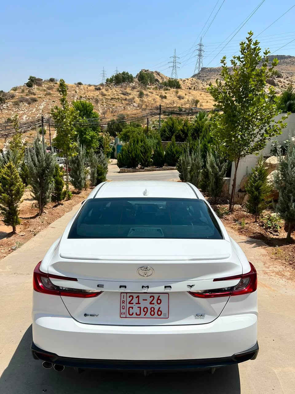 السلام عليكم
Camry SE 2025 Hybrid / كامري

محرك  2500cc بانزين / هايبرد

السيارة للبيع فقط 💯

الضرر : بابين تبديل و صبغ + جاملغ امامي صبغ جهه السايق + جاملغ خلفي شبر صاير صبغ

السيارة ماشيه : 25 الف

إرباكات فقط برده وراجع سيستم

بجم و خلف السيارة كبس كبس 💯

المواصفات
• شاشة كبيرة
• كاميرا خلفية
• حساسات خلفية• 
• رادار امامي
• مانع تصادم
• محدد مسار
• تصحيح مسار
• مثبت سرعه
• مانع انزلاق
• استيرنق متحرك
• تحكم طارة
• نقطة عمياء
• مانع تجاوز
• حساسات مانع تجاوز
• بصمة تشغيل
• دخول ذكي
• شاحن ويرلس
• اضوية اماميه زنون LED
• اضوية خلفية LED
• ليد زنون نهاري
• ويل قياس 18
• نظام ECO + TRIP 
• نظام GPS + خرائط
• نفكيشن
• 3 أنظمة قياده ECO / Normal / Sport 
• اوامر صوتيه
• بلوتوث
• مدخل USB 
كفاله كير مكينه

السعر : 220

مكان السيارة دهوك

***********  كورك / واتساب

