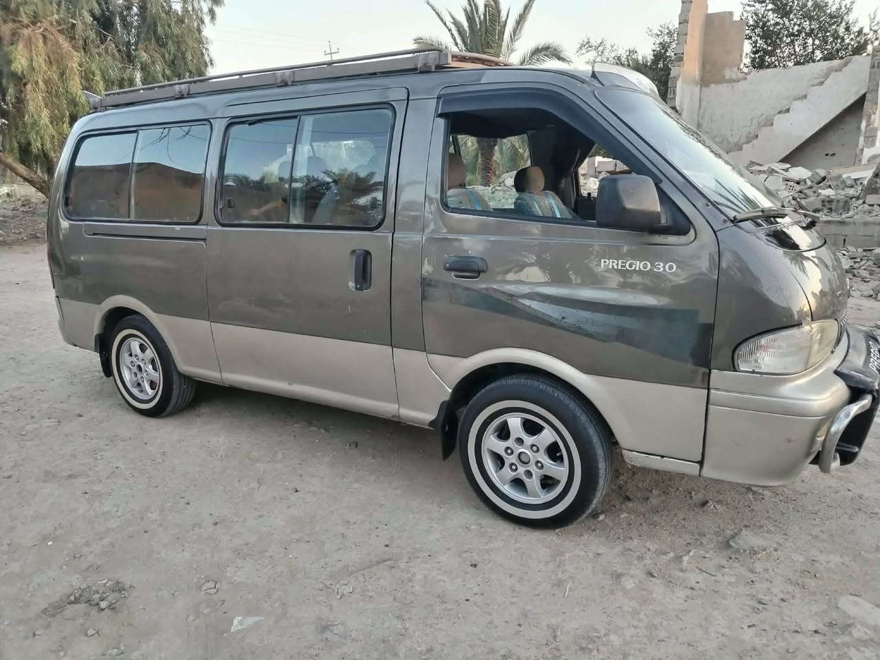 ​***********
ب 60 مستعجل عندي بناء ومطلوب لحد يكسر باالحلال 
السلام عليكم بريجو 2001 للبيع بسمي سنويه جديده بيها بس شبرين صبغ بالباب عكس السايق  محرك كير اكسن نظيفات دوشمه كاعيه  جديده شواصي مكفوله ما عدى الايمن مصلح  السعر 60 ورقه واتساب فقط ​***********
