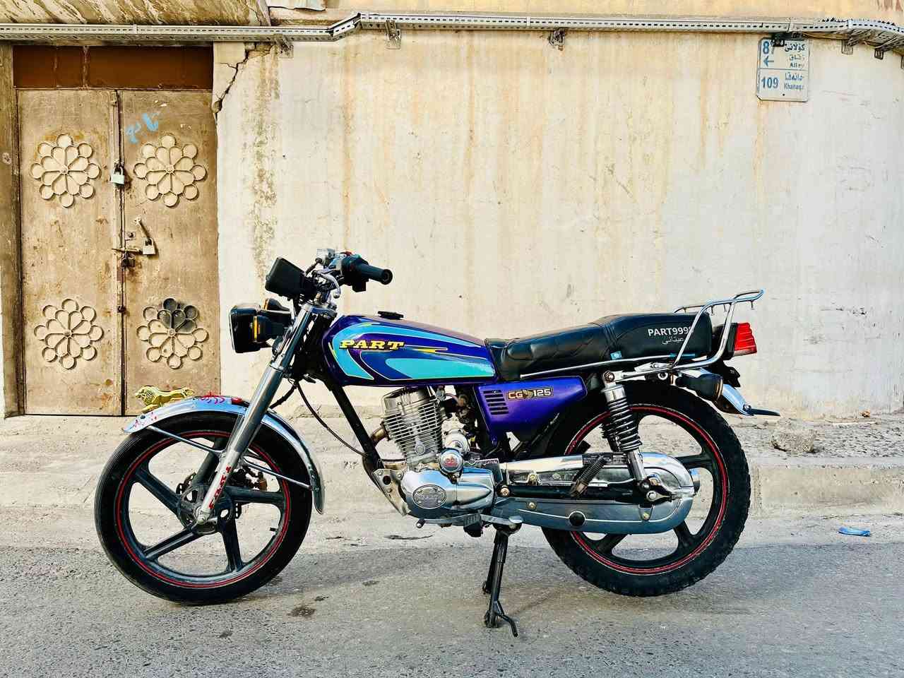 للبيع متور بارت عيتاني اساسي محرك 200Cc طلقة
كهربيات كامل شغال اوراق منفيس اصلي موجود  
سعر 520 الف وفي مجال بسيط للتواصل *********** وفيه واتساب
