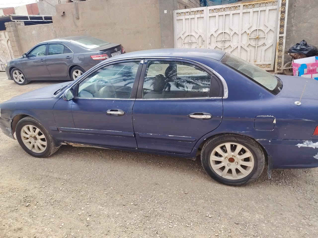 كيا اوبتيما وفود 2002
مكينه V6 2700
مكينه جديده مضومه تبريد جديده راديترات تبريد وحماوه جديد باتري جديد تخم تاير صدرها حلو كامرا اماميه وخلفيه غرفتها حلوه سنتر لك رقم بغداد بأسمي حته تحويل مباشر السياره جاهزه السعر 53 وبي مجال 
رقم الهاتف *********** 
مكان السياره ديالى الخالص
