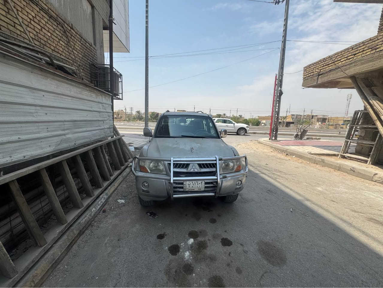 للبيع او مراوس باجيرو 2007 رقم بغداد 
تخم تاير حداديه كهربائيات كلها شغاله 
7راكب كير محرك 3000  d4 رياضي 
مكفوله من الضربه والصبغ 
نقصها تبريد وصبغ 
مكاني الناصريه مركز 
السعر 75 وبيها مجال 
*********** ناصرية, ذي قار

