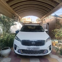 سورنتو ٢٠٢٠ • ماشي ٧٠٠٠٠ • وكالة