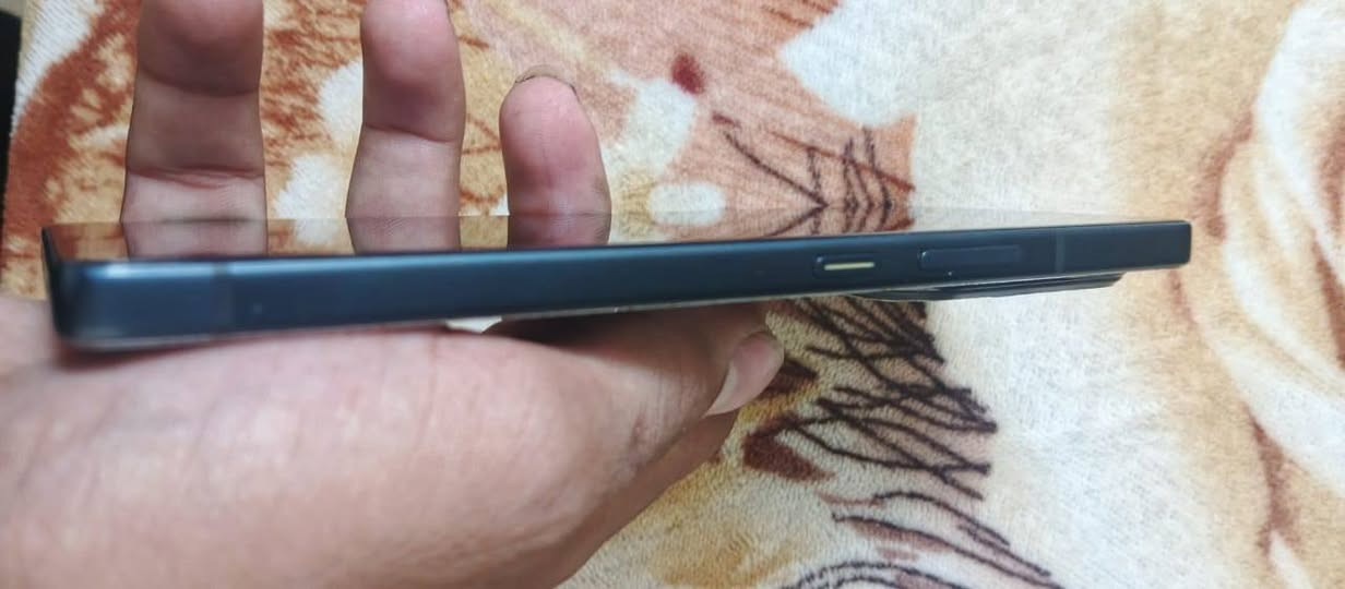 سلام عليك مرارخصت الأدمن
موبايل انفنكس نوت 50
جهاز جديد استعمال قليل
مع ملحقات كامله
شاحنه 45واط
وشاحن لاسلكي 30
 كارتونه الأصلية
العنوان بغداد الحسينيه مال راشديه
سعره280وبي مجال
الستفسار ***********فقط واتساب
الستفسار***********فقط عل رصيد
