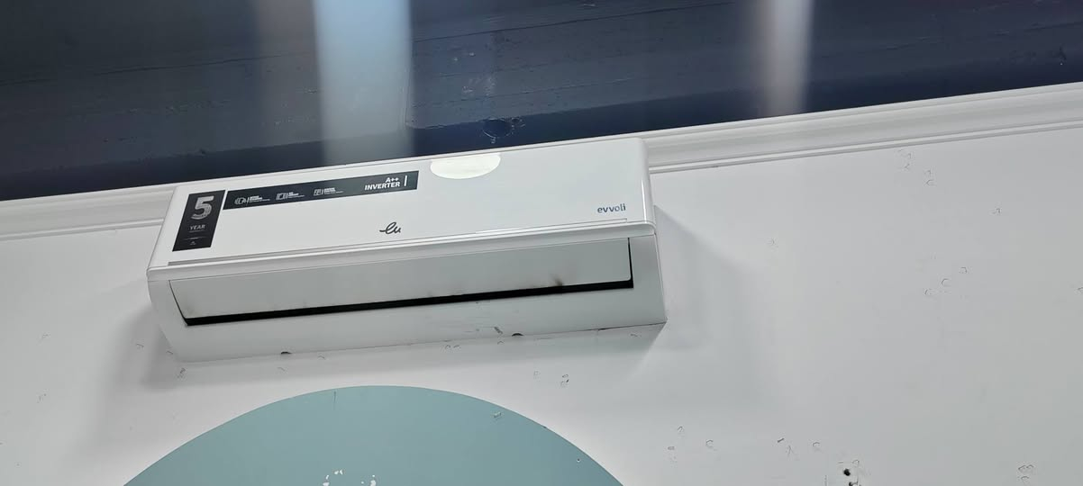 سبلت انفيرتر طن ونص
السلام عليكم
سبلت انفيرتر طن ونص
استعمال محل قليل مامشتغله نص موسم
سعره ٥٠٠ وبي مجال

***********
