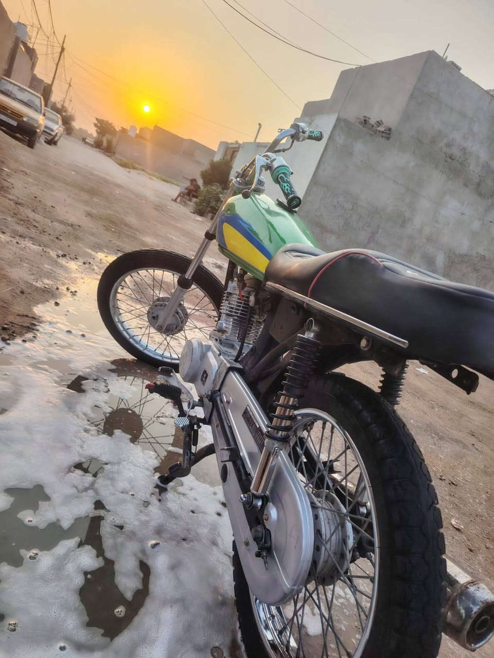 البيع دراجه جديده شلعه ومعدل دراجه نضيفه شوفت عينك حله موديل 22 دراجه تعمير جديد مكينه جديده شلعه ومعدل مكاني نجف سعر 300 وبيه مجال الطيبين *********** خادم الطيبين
