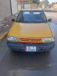 سيارة سايبة للبيع مديل 2010 رقم انكليزي بسمي مصفرة هية و غرامات سنوية ...