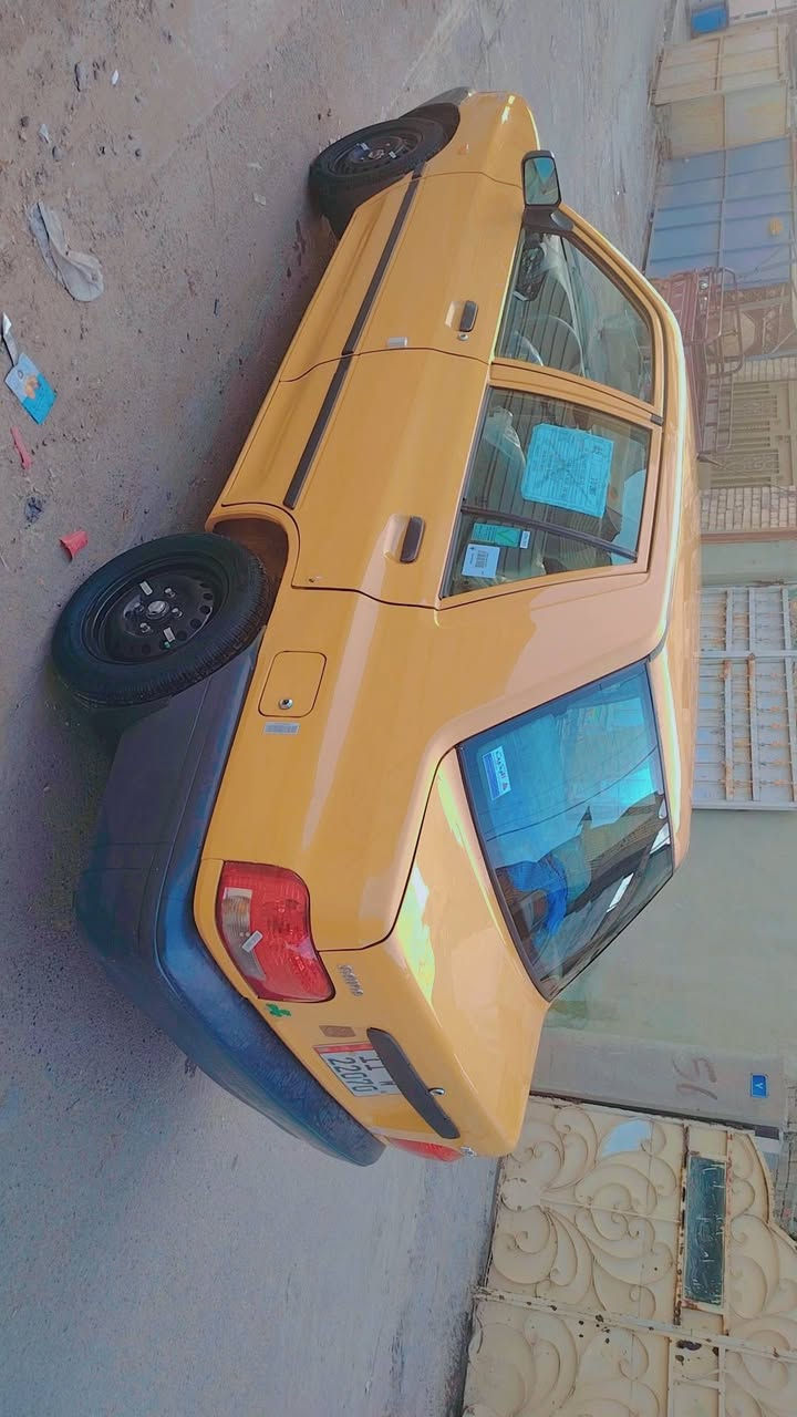 شديتلها صدر جديد ب ٣٥٠
تخم تاير جديد ب ١٨٠
كهربائيات وتبريد كلها شغاله نظيفه نصبتها كلش حلوة
سعرها ٣٥ ورقة  وبيها مجال مكانها بغداد  تقاطع درويش حي التراث ***********
السيارة بأسمي .. وشرط البيع تحويل ثاني يوم
مصفرة هيئة وغرامات
