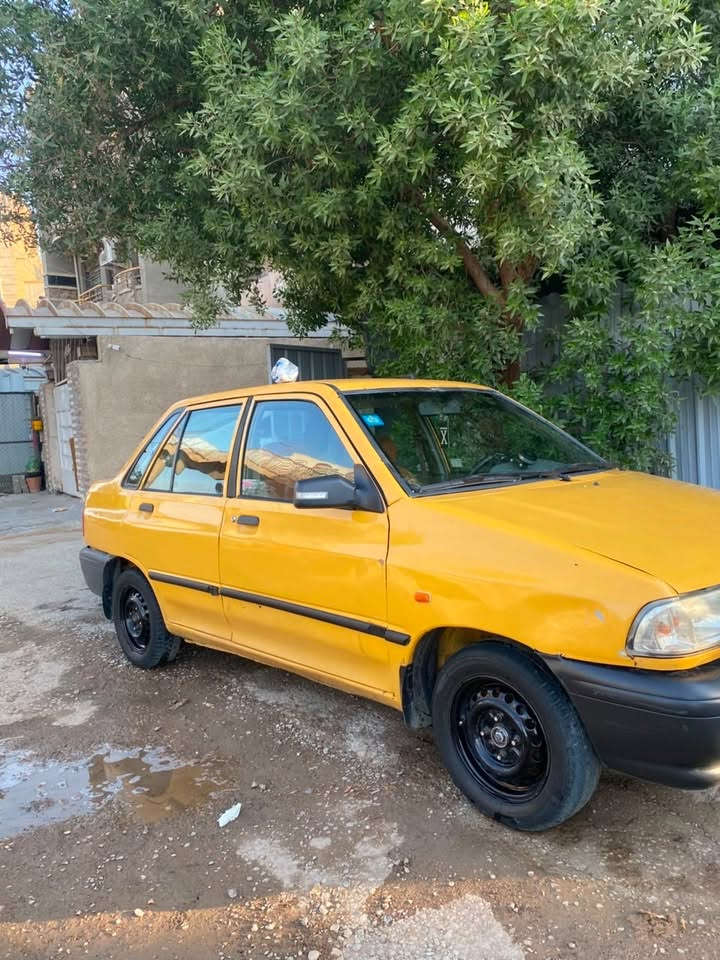 سلام عليكم سايبه موديل ٢٠١٢ جاهزه نقص تبريد كير مكينه حلوات صدر جديد بيها طخه بل جاملغ شواصي معمره كامله خياسات ماكو كلها كامله سعرها 24ورقه وبيها مجال مكاني جزيره بغداد***********
