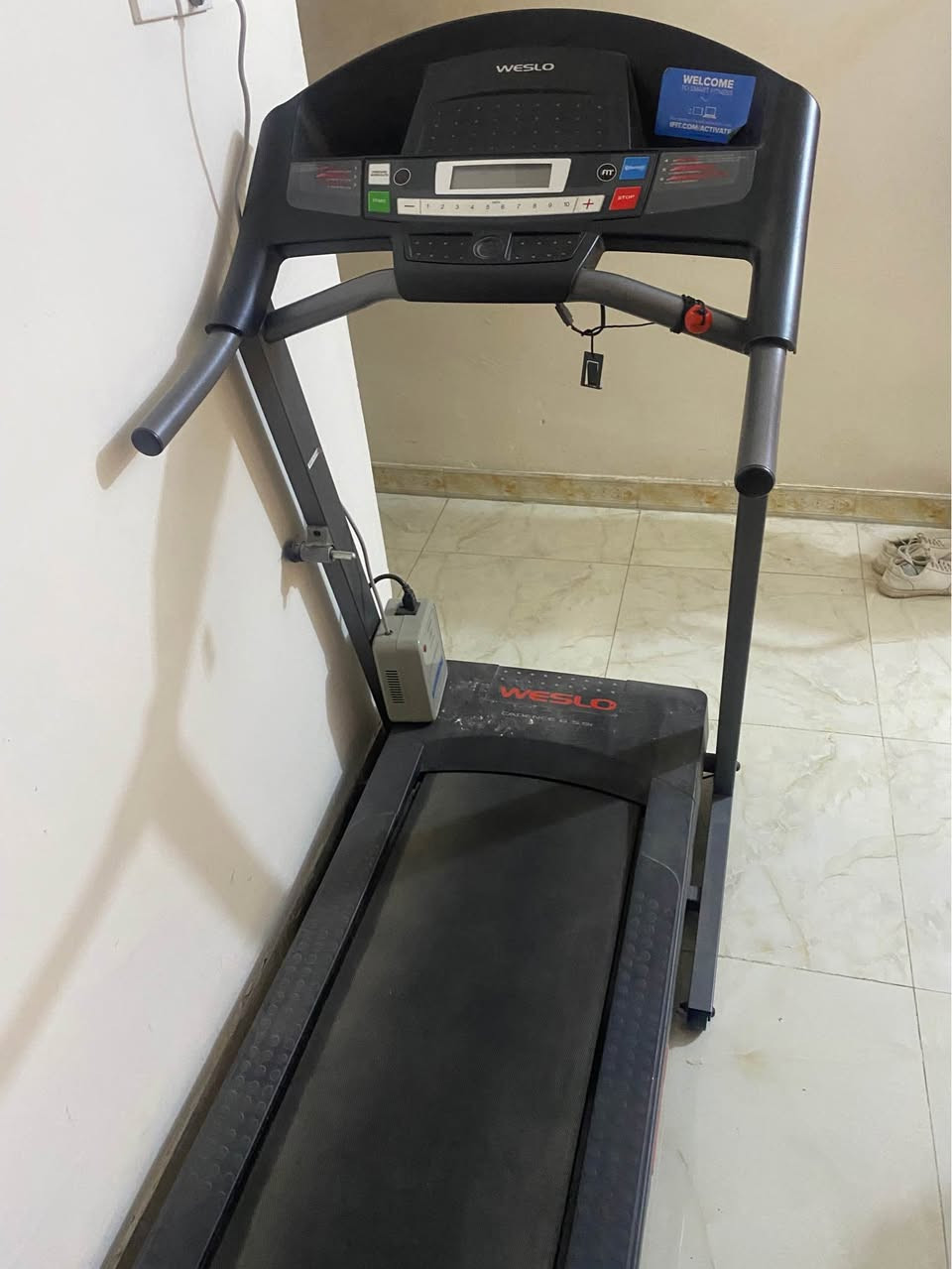 جهاز رياضي جري  امريكي بحاله جيده ونظيف ابد مداخل تصليح الحاله البلاديه مالته مع ماطور تحويل الفولتيه سعره ٣٥٠الف مكاني بغداد وهذا رقمي *********** بغداد, العراق
