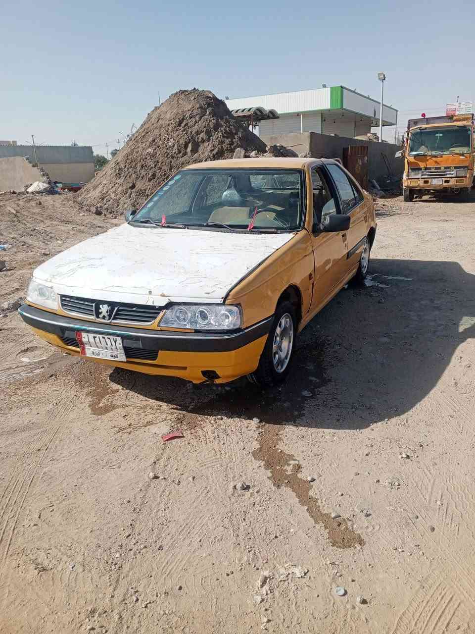 السلام عليكم بيجو 405 للبيع موديل 10 سياره قير وماكينه وحداديه وتبريد سياره جاهزه ترتيبات بسيطه غرامات مصفره هيئه ما شايفه شقد عليها العنوان الديوانيه سعر السعر ب 15 وبيها مجال التواصل على هذا الرقم *********** بيع مستعجل
