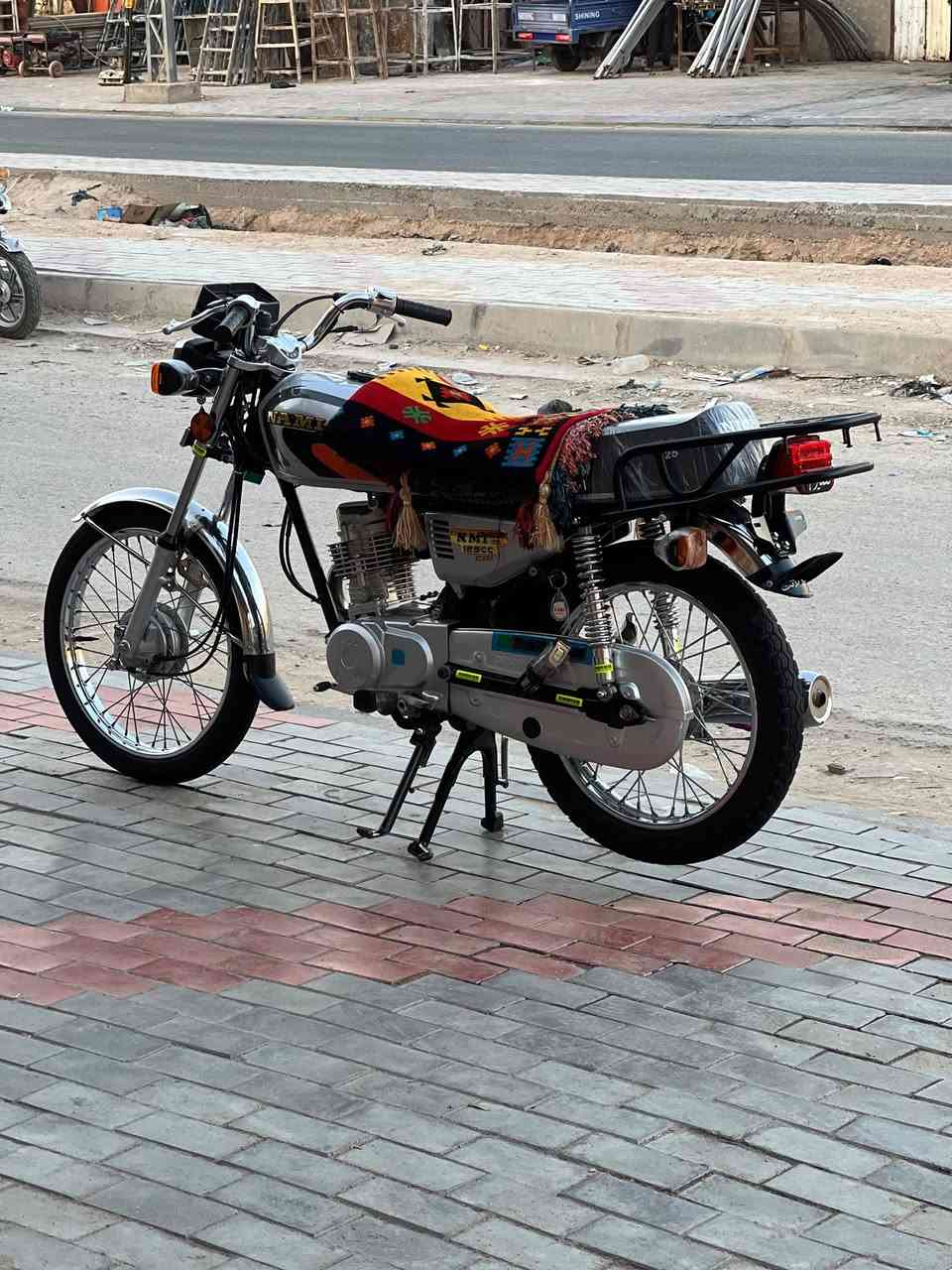 سلام عليكم للبيع نامه شلامجه موديل 2022كفاله عامه انضف من الصوره تخبل دراجه سرعه ومعدل ونعومه دراجه مال جناي تاخذهة ربع متذب عليه مكاني كربلاء ***********
