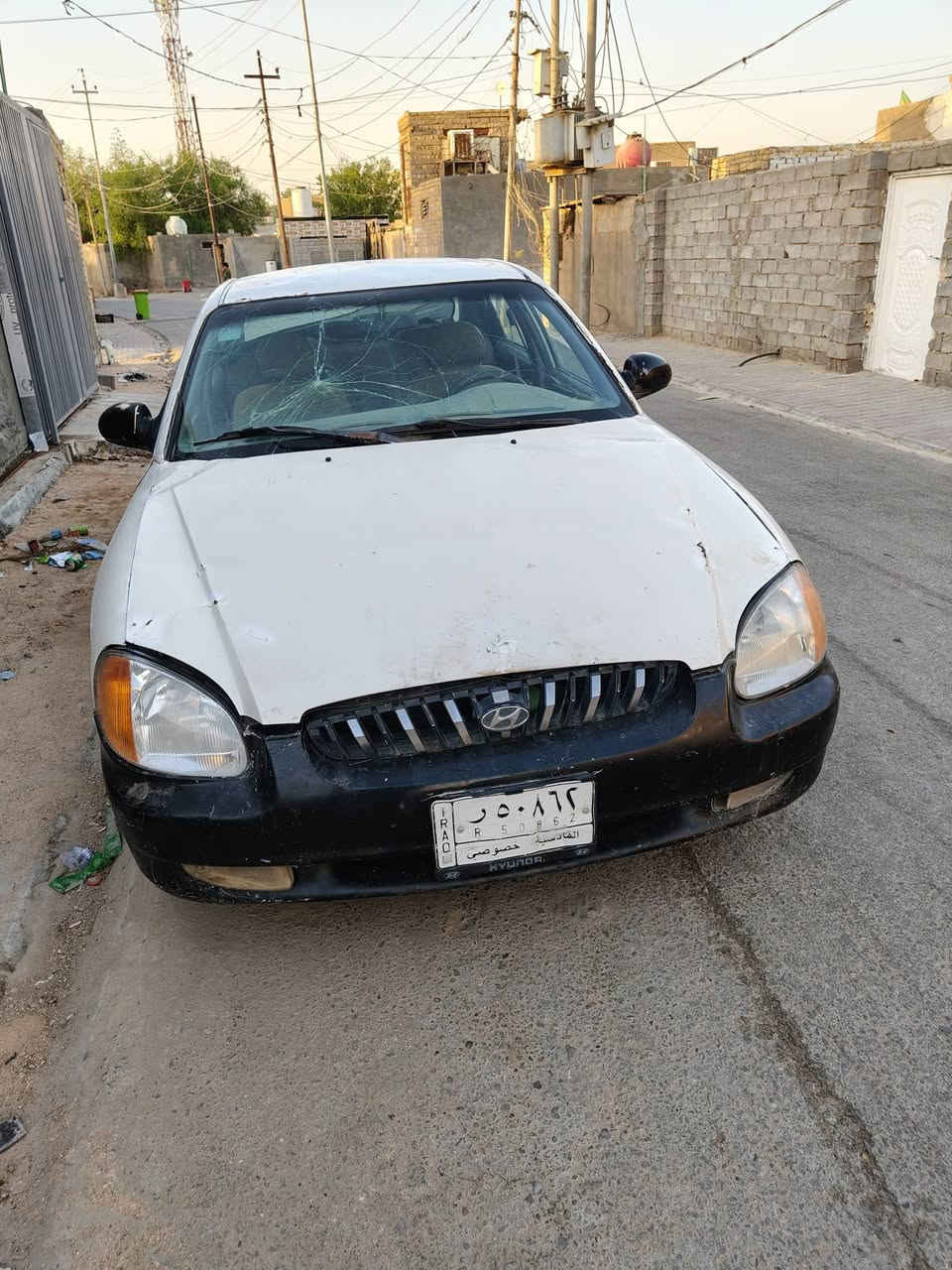 سوناتا 2001 سنويه صاقطه ب2020. كير ومكينه شغالات وحلوات. ابيع هالموجود  مالكها بديوانيه اخذك ليه يداورلك .يريد مداور راعيها ما ينطي وكاله.  ابيع هالموجود.  مكاني الحمزه الشرقي ***********
