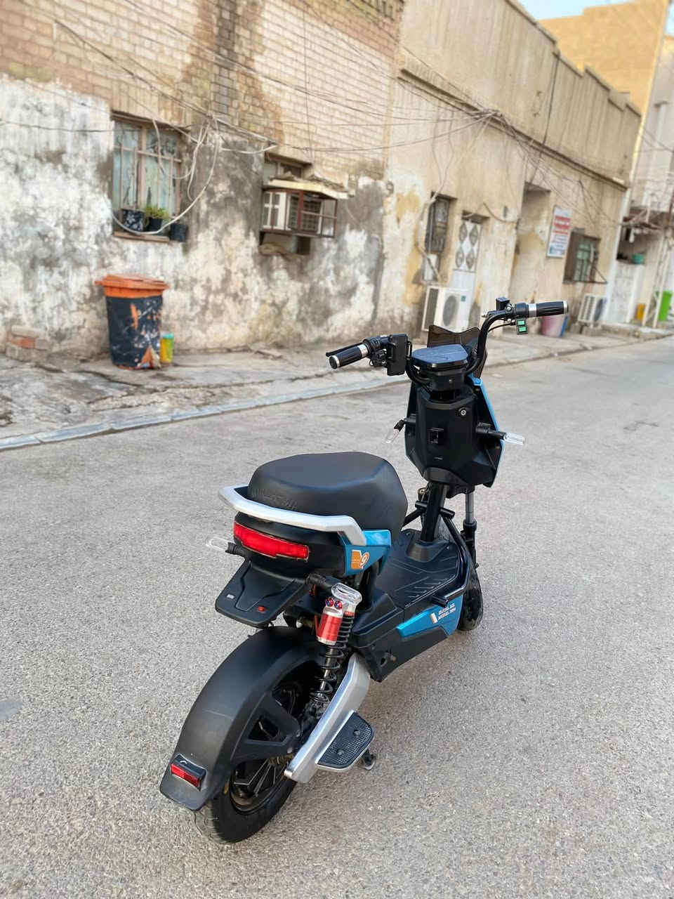 دراجه شحن • قفاز • بطاريات جديد