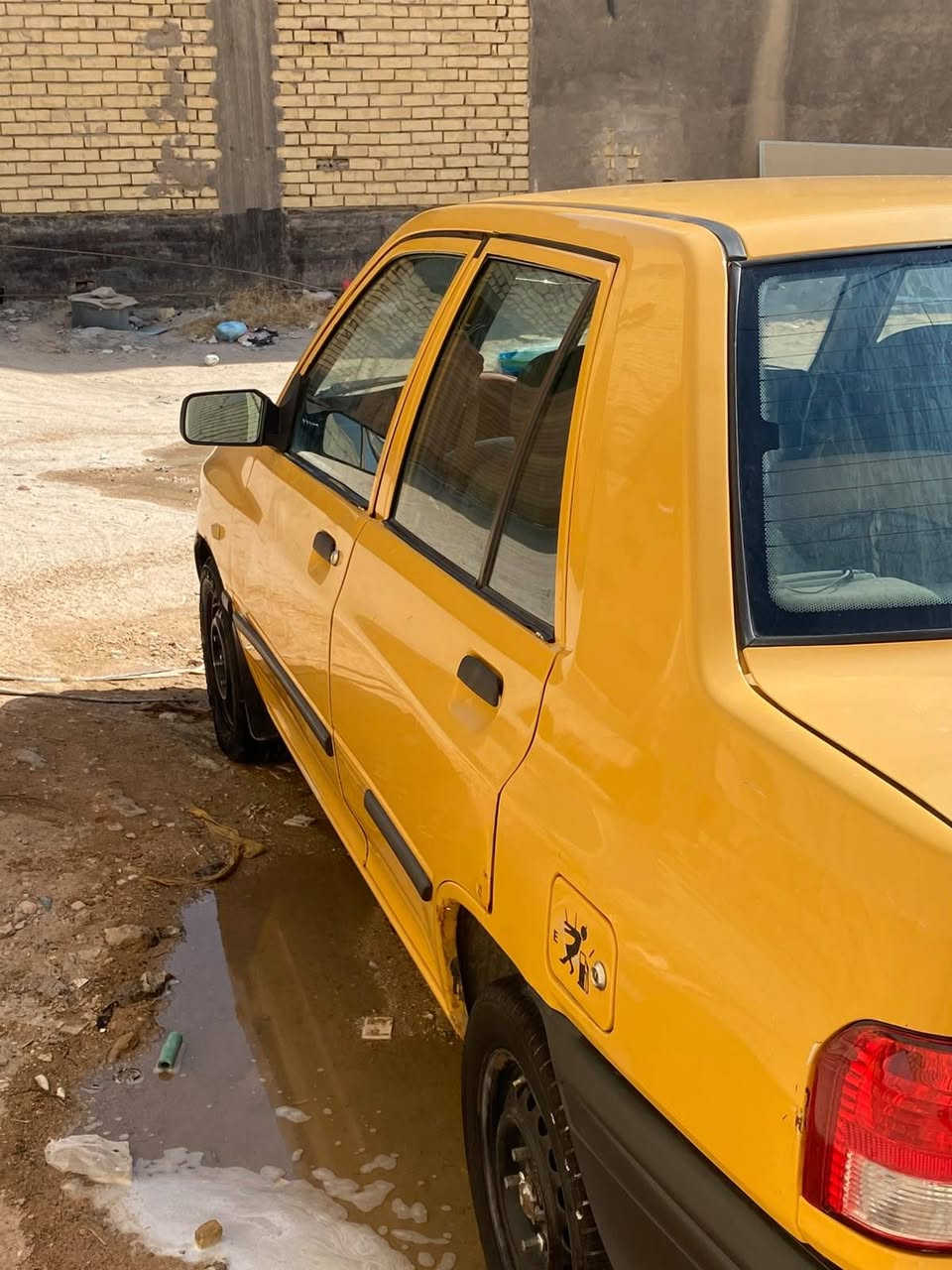 سايبا مديل ١٥ رقم بابل باسمي سنويه جديده مكفوله بدون لا ضربه ولا صبغ ولا تبديل كير محرك حداديه تايرات جدد باتري جديد كل نقص مابيه رايده اب ٣٨ وبيه مجال بسيط حك الجيه مكاني كربلاء حي النصر ***********
