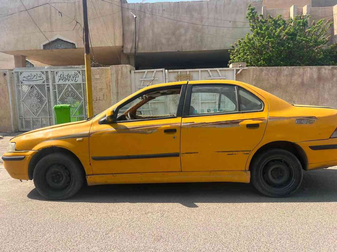 السلام عليكم سمند موديل2011 رقم إنكليزي دوشمة جديد مكينة كير خير من الله تخم تاير نظيف صدر جديد هسة شادة السيارة بأسمي تحويل ثاني يوم السعر22ورقة وبيها مجال الهاتف***********
