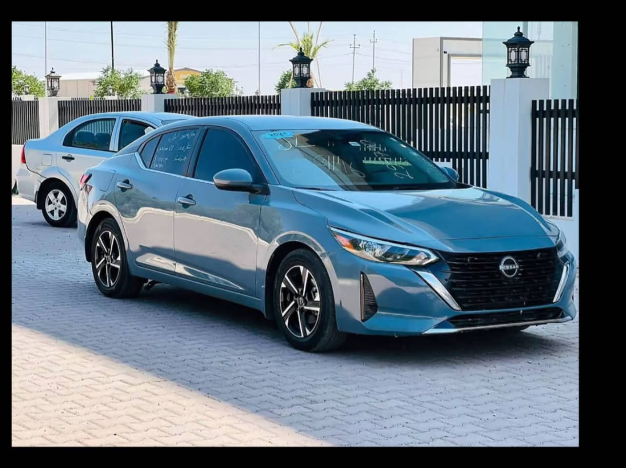 نيسان سنتراموديل ٢٠٢٤ امريكي صار ٥ اشهر من دخلت العراق سياره فحص موقت كلشي كامل بس تشتري لوحات ضربتها بمريكه ضربته  حلوه الايرباك طاك العلم  بيها سونار مرفوق وي صور شراي هم يريد يفحص بخدمه سياره جاهزه سعر ١٣٠ ماشيه ١٠ الاف فقط التصال ***********
