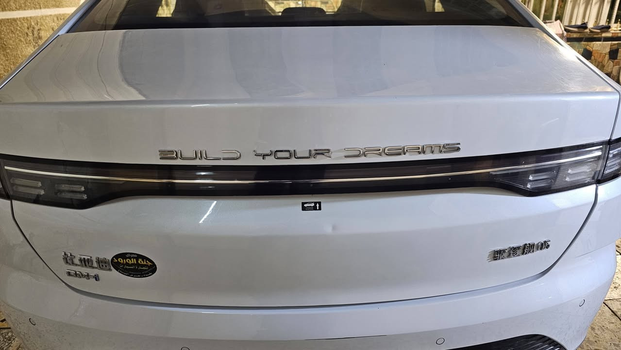 السلام عليكم شباب
للبيع BYD دستروير
سنة الصنع : 2025
عداد المسافة الكلي :- 10000km  
مكفوله كفاله عامه ماعدا كم رصعه موضحة بصور 
بصمه والشاشه الجبيره الدواره 
وبقية المواصفات الاساسية المعروفة
السعر :  195000 مليون وبيها مجال بسيط 
العنوان :- بغداد 
للاستفسار : ***********
