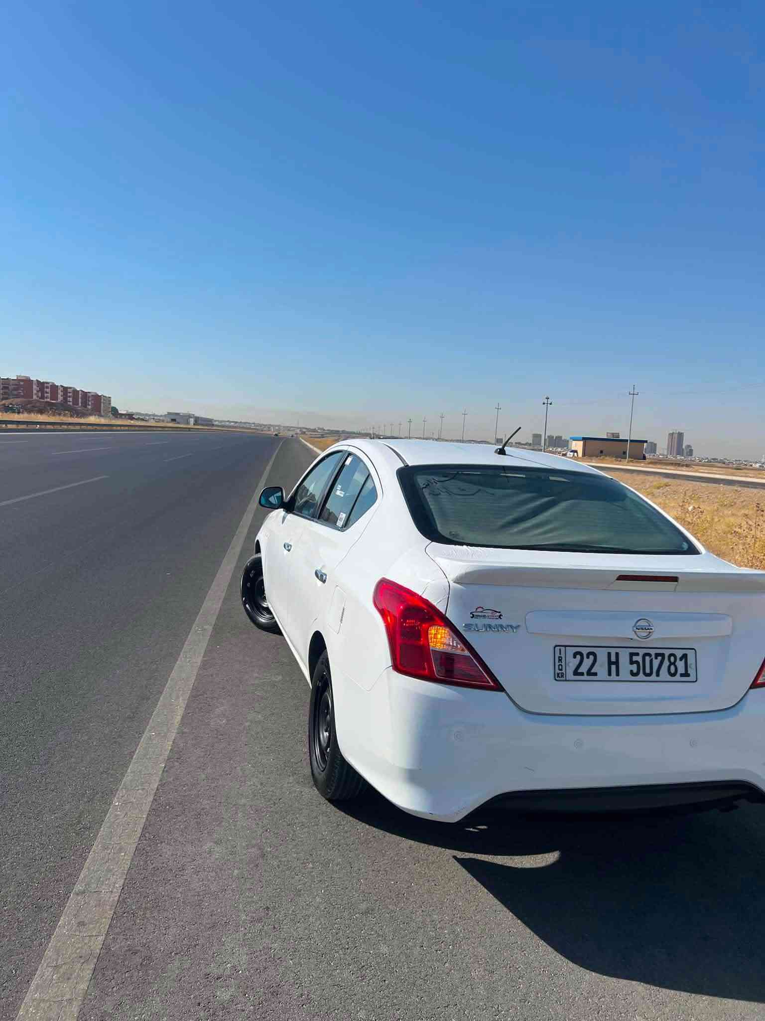 نیسان لاکشمیبای مۆدیل ٢٠٢٠ سەیارەکە زۆر پاکوخاوینە بەناوی خۆمانە بەس چاملغی لایسەکنی سبوغە  ١٦٠هەزاریش رۆیشتوە  بۆ زانیاری زیاتر ژم ***********بە س وەتس ئاپی لەسەرە.    سەعریشی 98وەرەقە أربيل, العراق
