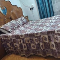 سرير طابقين • غرفة نوم • قنينة غاز