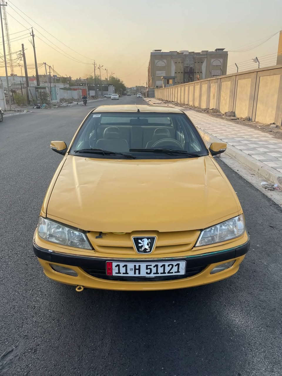 السلام عليكم
بيجو بارص مديل 🚘2015
سيارة بية جاملغ وباب الخلفي صبغ والبنيد طاير 
مكينة بية تنقيص ***********☎️
