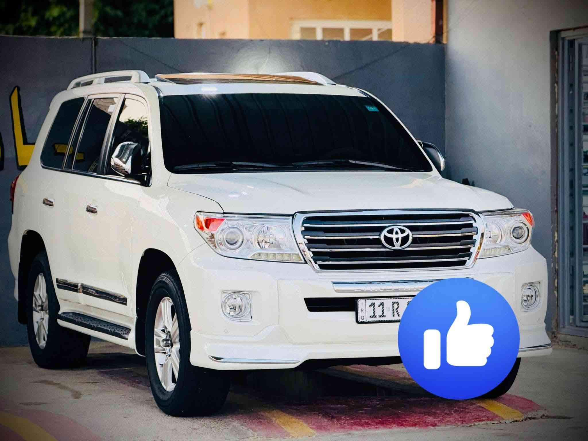 السلام عليكم 
للبيع لاندكروز  موديل ٢٠١٤  
مواصفات السيارة GXR 
محرك 6سلندر        V6 
8ايرباك  
السيارة مكفولا كفاله عامه 
السيارة كير محرك صدر  كلها شركه 
تخم تاير جديد  
السيارة مابيها نقص ماتصرف عليها دينار 
فقط تشغل وتمشي 
مكان السيارة صلاح الدين تكريت 
السعر مناسب 
للاستفسار اكثر اتصل 
***********

